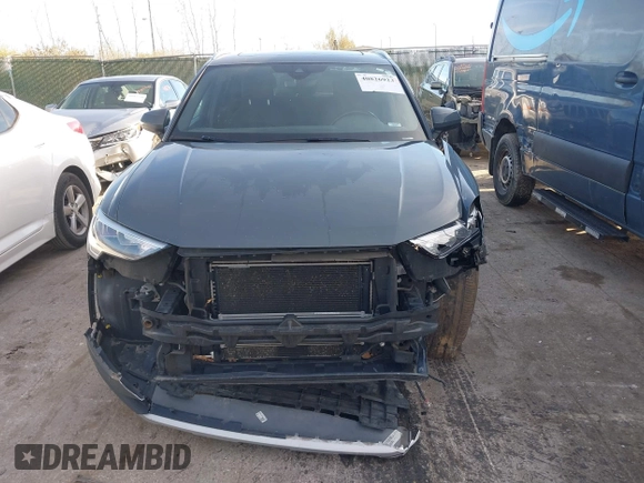 2019 Audi Q3 Premium with VIN WA1AECF34K1077065, listed as a IAAI auction lot 40826923 with 85,458 mi miles and . Bid and sale history available at DreamBid. Image 13.