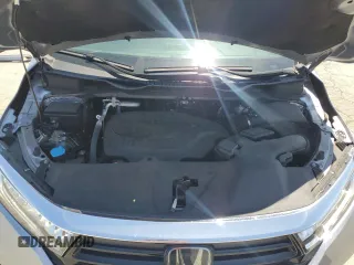 2023 Honda Odyssey Touring with VIN 5FNRL6H86PB043474, listed as a Copart auction lot 61672545 with 39,176 mi miles and Salvage title. Bid and sale history available at DreamBid. Image 11.