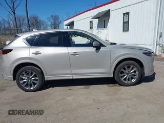 2025 Mazda CX-5 S Premium Plus with VIN JM3KFBEM9S0579269, listed as a IAAI auction lot 41844072 with 991 mi miles and . Bid and sale history available at carsss.com. Image 14.