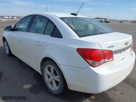 2015 Chevrolet Cruze LT with VIN 1G1PE5SB1F7243661, listed as a IAAI auction lot 41803060 with 150,559 mi miles. Bid and sale history available at carsss.com. Image 3.