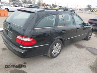 2004 Mercedes-Benz E 320 with VIN WDBUH65J84A377771, listed as a IAAI auction lot 41721659 with 177,324 mi miles and . Bid and sale history available at DreamBid. Image 4.
