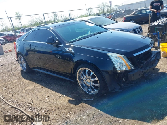 2011 Cadillac CTS Premium with VIN 1G6DP1ED6B0135939, listed as a IAAI auction lot 42082154 with 85,026 mi miles and . Bid and sale history available at carsss.com. Image 1.