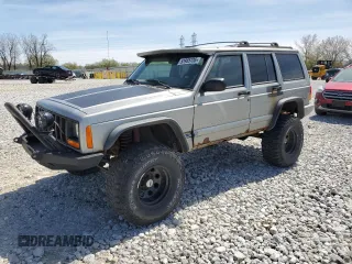 2000 Jeep Cherokee Classic with VIN 1J4FF58S0YL148245, listed as a Copart auction lot 53955735 with 185,307 mi miles and Clean Title. Bid and sale history available at carsss.com. Image 1.