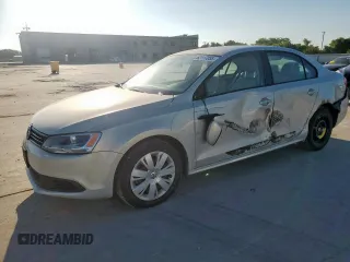 2012 Volkswagen Jetta SE with VIN 3VWDX7AJXCM341336, listed as a Copart auction lot 62117055 with 110,492 mi miles and Salvage title. Bid and sale history available at DreamBid. Image 1.