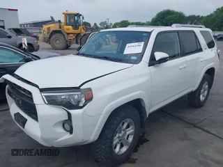 2016 Toyota 4Runner Limited with VIN JTEBU5JR1G5387870, listed as a IAAI auction lot 41944390 with 145,876 mi miles and . Bid and sale history available at DreamBid. Image 2.