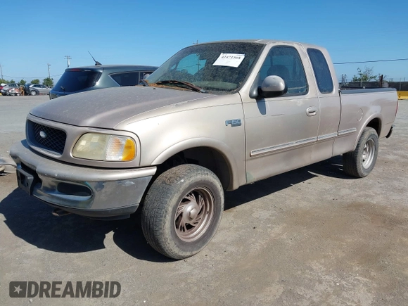 1997 Ford F-150 XL с VIN 1FTDX18W8VND37246, выставлен на аукционе IAAI как лот 42471568 с пробегом 206 485 миль миль и . История ставок и продаж доступна на DreamBid. Изображение 2.