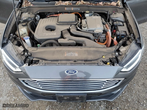 2017 Ford Fusion Energi SE with VIN 3FA6P0PU3HR354658, listed as a Copart auction lot 71824902 with 67,618 mi miles. Bid and sale history available at carsss.com. Image 11.
