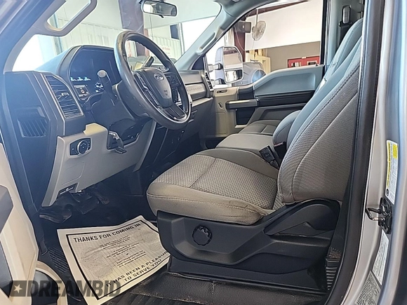2020 Ford F-250 XL z VIN 1FT7W2B69LED71045, wystawiony jako IAAI lot #42811289 z przebiegiem 102 853 mil mil oraz . Historia ofert i sprzedaży dostępna na DreamBid. Obrazek 21.