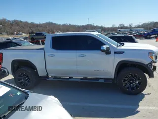 2020 GMC Sierra 1500 Denali с VIN 3GTU9FED9LG364939, выставлен на аукционе IAAI как лот 41744143 с пробегом 100 819 миль миль и . История ставок и продаж доступна на DreamBid. Изображение 13.