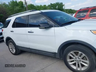 2013 Ford Explorer XLT with VIN 1FM5K7D81DGA33851, listed as a IAAI auction lot 42058840 with 264,577 mi miles. Bid and sale history available at carsss.com. Image 13.