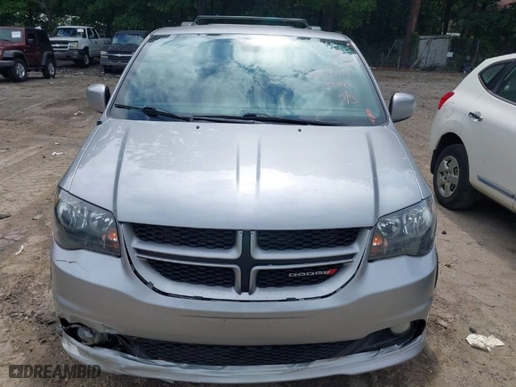 2018 Dodge Grand Caravan GT with VIN 2C4RDGEG5JR282136, listed as a IAAI auction lot 39792112 with 171,494 mi miles. Bid and sale history available at carsss.com. Image 12.
