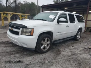2007 Chevrolet Suburban LT с VIN 1GNFC16J17J187848, выставлен на аукционе IAAI как лот 41553241 с пробегом Не указан миль и . История ставок и продаж доступна на DreamBid. Изображение 17.