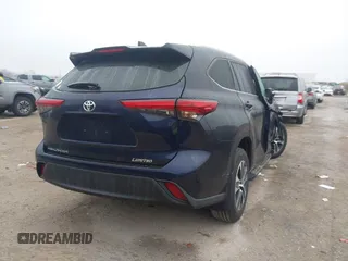 2022 Toyota Highlander XLE z VIN 5TDGZRAH5NS559562, wystawiony jako IAAI lot #41540293 z przebiegiem 36 421 mil mil oraz . Historia ofert i sprzedaży dostępna na DreamBid. Obrazek 4.