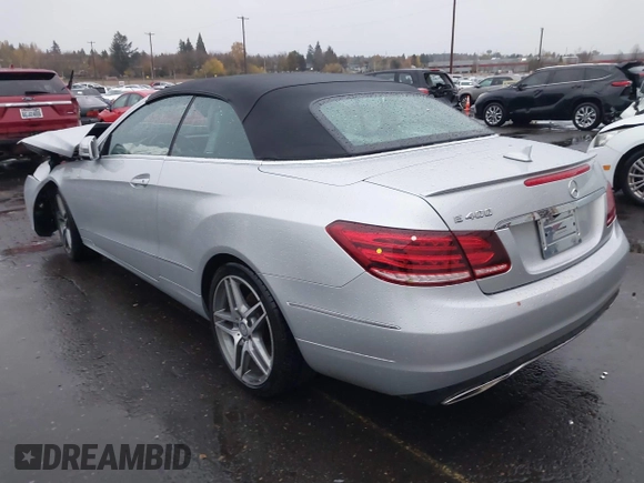 2016 Mercedes-Benz E 400 with VIN WDDKK6FF3GF313039, listed as a IAAI auction lot 40907228 with 31,540 mi miles and . Bid and sale history available at carsss.com. Image 3.