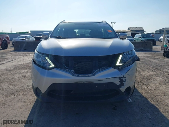 2018 Nissan Rogue Sport SV with VIN JN1BJ1CP4JW107378, listed as a IAAI auction lot 41519648 with 88,585 mi miles. Bid and sale history available at carsss.com. Image 12.