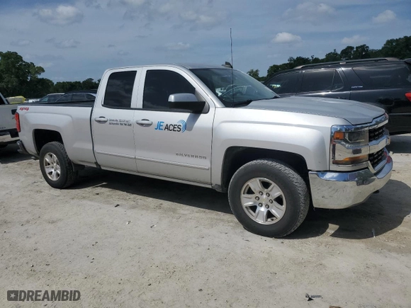 2018 Chevrolet Silverado 1500 LT with VIN 1GCVKREC5JZ134507, listed as a Copart auction lot 53850095 with 199,583 mi miles and Clean Title. Bid and sale history available at carsss.com. Image 4.
