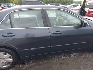 2003 Honda Accord LX z VIN 1HGCM55343A011455, wystawiony jako IAAI lot #42434929 z przebiegiem 129 833 mil mil oraz . Historia ofert i sprzedaży dostępna na DreamBid. Obrazek 13.