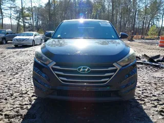 2018 Hyundai Tucson SE with VIN KM8J23A48JU708357, listed as a IAAI auction lot 41274856 with 66,531 mi miles. Bid and sale history available at carsss.com. Image 13.