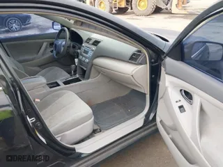 2007 Toyota Camry CE with VIN 4T1BE46K27U513940, listed as a IAAI auction lot 42108691 with 331,435 mi miles. Bid and sale history available at carsss.com. Image 5.