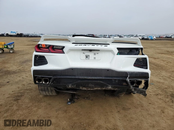 2021 Chevrolet Corvette 3LT z VIN 1G1YC2D48M5102649, wystawiony jako Copart lot #45245515 z przebiegiem Nie podano mil oraz Szkoda całkowita • Salvage title. Historia ofert i sprzedaży dostępna na DreamBid. Obrazek 6.