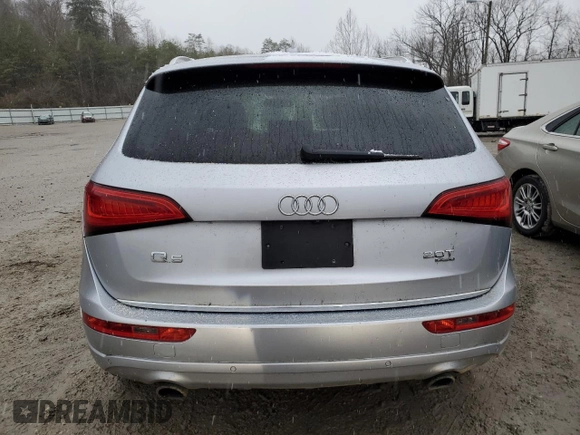 2015 Audi Q5 Premium Plus z VIN WA1LFAFP2FA018566, wystawiony jako Copart lot #47940235 z przebiegiem Nie podano mil oraz Szkoda całkowita • Salvage title. Historia ofert i sprzedaży dostępna na DreamBid. Obrazek 6.
