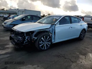 2022 Nissan Altima 2.0 SR with VIN 1N4AL4CV8NN323903, listed as a Copart auction lot 87129984 with 43,144 mi miles and Salvage Title. Bid and sale history available at carsss.com. Image 1.
