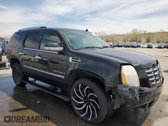 2008 Cadillac Escalade z VIN 1GYFK63888R152005, wystawiony jako Copart lot #54179325 z przebiegiem 208 059 mil mil oraz Szkody całkowita. Historia ofert i sprzedaży dostępna na DreamBid. Obrazek 4.