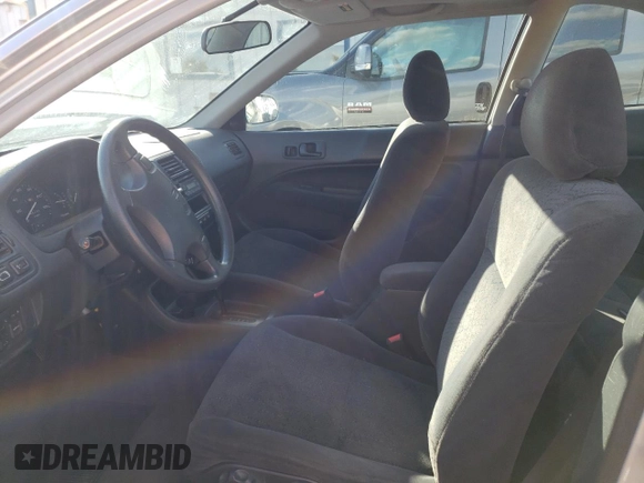 2000 Honda Civic EX with VIN 1HGEJ8244YL034570, listed as a Copart auction lot 73169083 with 88,266 mi miles and Salvage title. Bid and sale history available at DreamBid. Image 7.