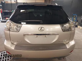 2007 Lexus RX 350 with VIN 2T2GK31U77C019992, listed as a IAAI auction lot 42156400 with 171,437 mi miles. Bid and sale history available at carsss.com. Image 16.