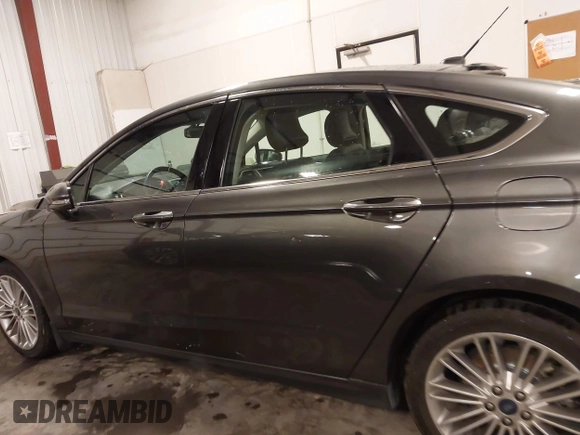 2015 Ford Fusion SE with VIN 3FA6P0H96FR293510, listed as a IAAI auction lot 41897900 with 76,744 mi miles and . Bid and sale history available at carsss.com. Image 15.