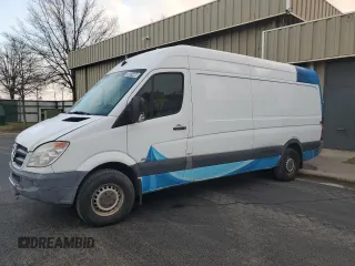 2012 Mercedes-Benz Sprinter Cargo with VIN WD3PE8CC6C5649498, listed as a Copart auction lot 78551464 with 194,679 mi miles and Clean Title. Bid and sale history available at carsss.com. Image 1.