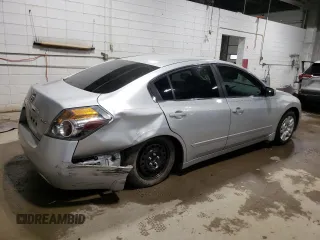 2009 Nissan Altima SL with VIN 1N4AL21E59N557543, listed as a Copart auction lot 53186185 with 132,179 mi miles and Salvage Title. Bid and sale history available at DreamBid. Image 3.