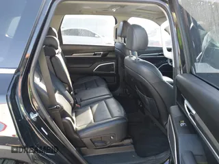 2020 Kia Telluride S with VIN 5XYP6DHC8LG050601, listed as a IAAI auction lot 41769056 with 146,682 mi miles and . Bid and sale history available at DreamBid. Image 8.