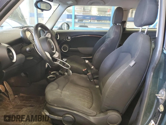 2007 MINI Hardtop S with VIN WMWMF73507TT80236, listed as a Copart auction lot 53049755 with 98,354 mi miles and Salvage Title. Bid and sale history available at DreamBid. Image 7.