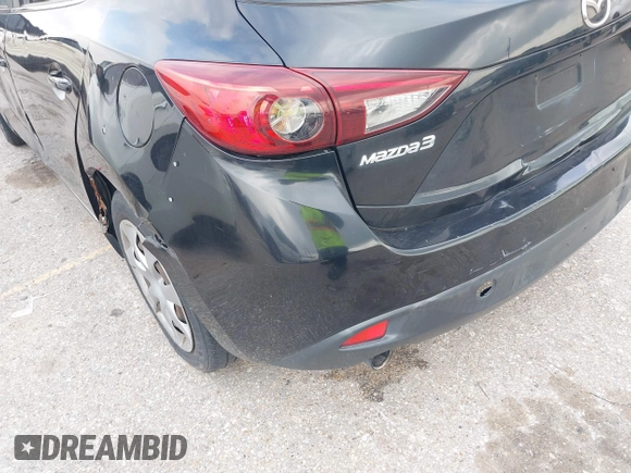 2014 Mazda 3 i Sport with VIN JM1BM1K70E1194298, listed as a IAAI auction lot 42048040 with 232,972 mi miles and . Bid and sale history available at carsss.com. Image 19.