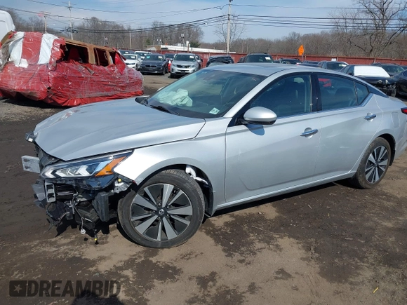 2020 Nissan Altima 2.5 SL with VIN 1N4BL4EV3LN322219, listed as a IAAI auction lot 41635181 with 11,574 mi miles. Bid and sale history available at carsss.com. Image 20.