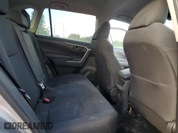 2020 Toyota RAV4 LE with VIN 2T3K1RFVXLC034798, listed as a Copart auction lot 44111085 with 42,011 mi miles and Clean Title. Bid and sale history available at DreamBid. Image 11.