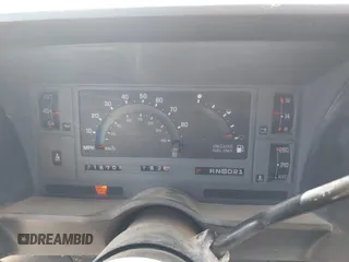 1992 GMC Sonoma with VIN 1GTDT19Z8N8524005, listed as a IAAI auction lot 42007337 with 216,704 mi miles and . Bid and sale history available at DreamBid. Image 7.