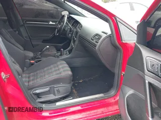 2017 Volkswagen GTI S z VIN 3VW5T7AU9HM030871, wystawiony jako IAAI lot #41825773 z przebiegiem 81 672 mil mil oraz . Historia ofert i sprzedaży dostępna na DreamBid. Obrazek 5.