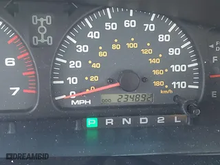 2000 Toyota 4Runner Limited with VIN JT3HN87R9Y0272795, listed as a IAAI auction lot 41370767 with 234,892 mi miles. Bid and sale history available at carsss.com. Image 16.