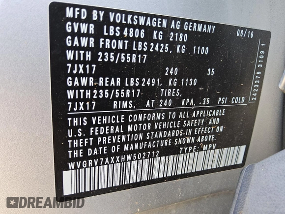 2017 Volkswagen Tiguan Wolfsburg Edition z VIN WVGRV7AXXHW502712, wystawiony jako Copart lot #60052095 z przebiegiem 85 821 mil mil oraz Czysty tytuł • Clean title. Historia ofert i sprzedaży dostępna na DreamBid. Obrazek 13.