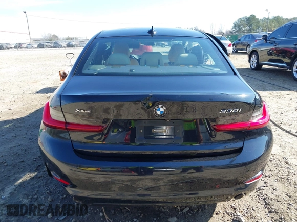 2020 BMW 3 Series 330i xDrive with VIN 3MW5R7J05L8B35758, listed as a IAAI auction lot 41680239 with 1 mi miles. Bid and sale history available at carsss.com. Image 15.
