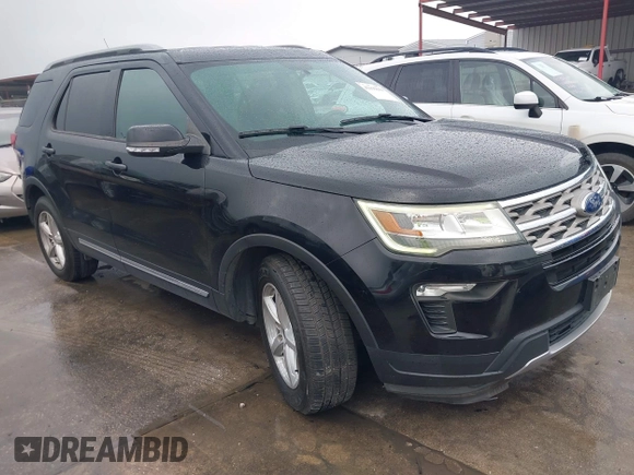 2018 Ford Explorer XLT с VIN 1FM5K7D8XJGA51731, выставлен на аукционе IAAI как лот 42381113 с пробегом 69 326 миль миль и . История ставок и продаж доступна на DreamBid. Изображение 1.