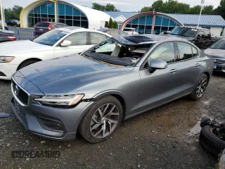 2020 Volvo S60 Momentum with VIN 7JRA22TK5LG066497, listed as a Copart auction lot 63105214 with 21,398 mi miles and Salvage Title. Bid and sale history available at carsss.com. Image 1.