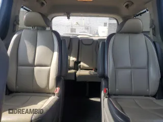 2017 Kia Sedona SX with VIN KNDMC5C18H6324381, listed as a Copart auction lot 53751025 with 103,273 mi miles and Salvage Title. Bid and sale history available at DreamBid. Image 10.