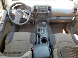 2007 Nissan Xterra SE z VIN 5N1AN08U87C541783, wystawiony jako Copart lot #57088435 z przebiegiem 219 173 mil mil oraz Czysty tytuł • Clean title. Historia ofert i sprzedaży dostępna na DreamBid. Obrazek 8.