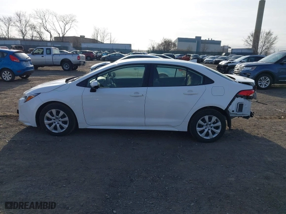 2024 Toyota Corolla Hybrid LE with VIN JTDBCMFE6R3049158, listed as a IAAI auction lot 41791626 with 35,481 mi miles. Bid and sale history available at carsss.com. Image 15.