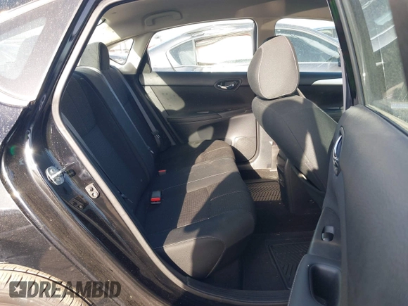 2018 Nissan Sentra S z VIN 3N1AB7AP4JY335596, wystawiony jako IAAI lot #41833674 z przebiegiem 95 949 mil mil oraz . Historia ofert i sprzedaży dostępna na DreamBid. Obrazek 8.