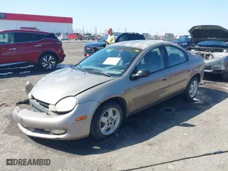 2000 Dodge Neon Highline with VIN 1B3ES46C7YD764572, listed as a IAAI auction lot 41787703 with 204,657 mi miles. Bid and sale history available at carsss.com. Image 2.