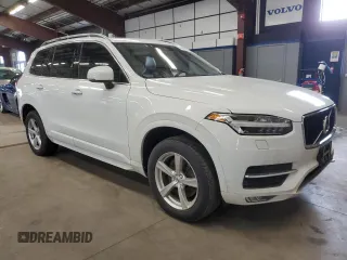 2016 Volvo XC90 Momentum with VIN YV4102XK2G1081799, listed as a Copart auction lot 85867184 with 92,638 mi miles and Clean Title. Bid and sale history available at carsss.com. Image 4.